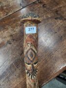 A flute stopper, carved wood and natural earth pigments, Papua New Guinea origin, ​​​​​​​65cm high - 4