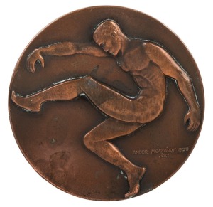 1972 Carlton Premiership Medal,  with the front design of a footballer by Andor Meszaros (1900-72, who had also designed the 1956 Melbourne Olympic Games medals), the reverse shows players names in their positions, surrounded by text 'Victorian Football L