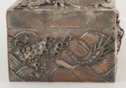 An impressive Chinese export silver jewellery casket with dragon decoration, 19th/20th century, ​​​​​​​seal mark to base, 7cm high, 17cm wide, 9cm deep, 540 grams - 6
