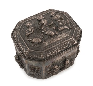 A Burmese silver betel box with figural repousse decoration, 20th century, stamped "UBATHI 999 Silver, Myanmar Jewel House" with additional marker's marks, ​​​​​​​9cm high, 12cm wide, 9cm deep, 342 grams