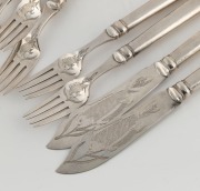 TUCK CHANG Chinese silver fish cutlery set for six places, 19th/20th century, (12 items), stamped "TUCK CHANG", the knives 21cm long - 2