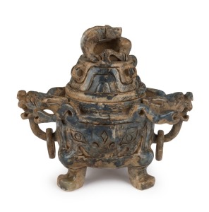142 · A Chinese carved hardstone censer with dragon decoration, ​​​​​​​18cm high, 20cm wide