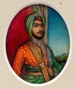 134 · Two antique Indian miniature portrait paintings on ivory, 19th century, the larger 5cm high