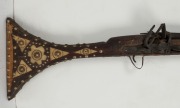 An antique style ornamental Indian flintlock rifle, 19th/20th, 157cm long - 2