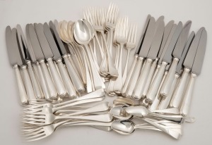 Georgian sterling silver cutlery for 12 places, (later knives), (72 items), ​​​​​​​1640 grams not including knives