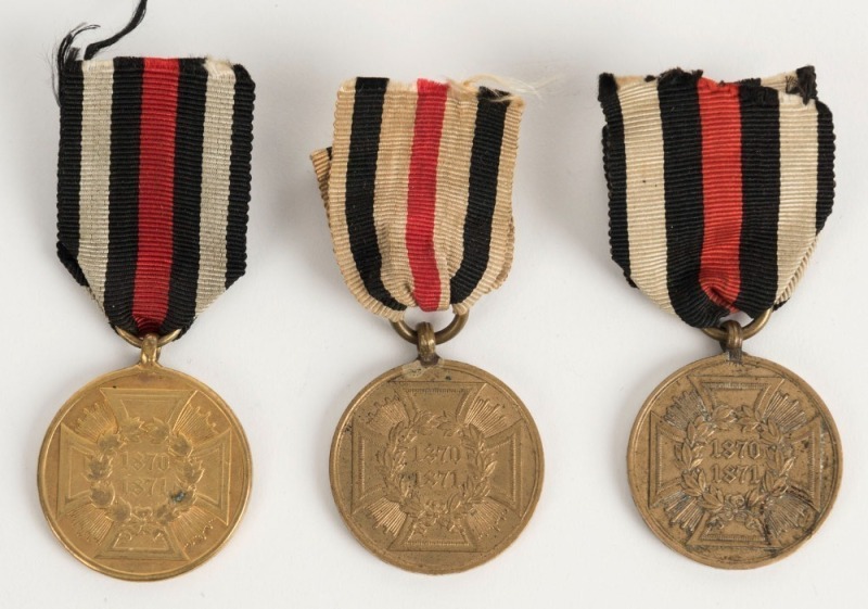 1870-71 Prussian Campaign Medals - in bronze (for combatants), (3) all with remnant original ribbon.