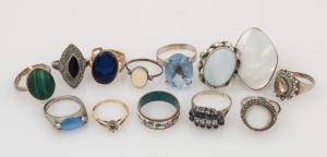 Assorted decorative rings with stones, including 18ct gold example, (13 items)