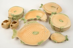 SHORTER & SONS vintage English porcelain fish set, (29 pieces), factory marks to the bases, the largest platter 38cm wide