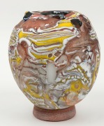 DON WREFORD Australian art glass vase, engraved "Don Wreford, 19th Sept. '07", ​​​​​​​18cm high - 2