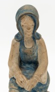 MERRIC BOYD pottery statue of a seated woman, incised "Merric Boyd, 1935, Murrumbeena", ​​​​​​​20cm high - 2