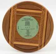 SOUVENIR OF NEW ZEALAND TIMBERS&nbsp;lidded parquetry bowl, 20th century, bearing two paper labels with timber descriptions, 20cm diameter - 4
