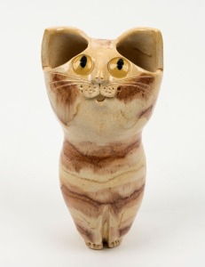 SCHAER pottery cat vase, impressed "Shaer, Australia", ​​​​​​​15.5cm high