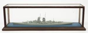 German WW2 battle cruiser GNEISENAU in the scale of 1 to 1200 by the model makers Bassett-Lowke of England, and is an RAF identification model of the 1940 period. 26cm wide overall