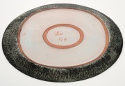ELLIS pottery platter with green glaze, incised "Ellis", ​​​​​​​33cm wide - 2