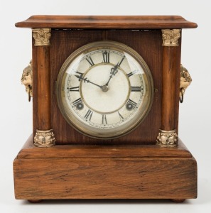 WATERBURY antique American shelf clock in beech case with polished brass mounts, eight day time and gong striking movement, 19th century, 27cm high
