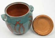 SADIE KENNEDY green glazed pottery canister, incised "Sadie Kennedy", ​​​​​​​23cm high - 3