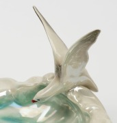 WEMBLEY WARE seagull bowl, impressed factory mark to base, ​​​​​​​13cm high - 2