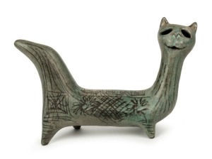 McLAREN "Smiling Cat" pottery statue. incised "McLaren", 16cm high, 25cm long.