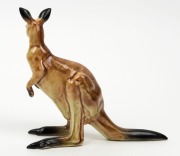 DERBYSHIRE red kangaroo statue, 14cm high - 2