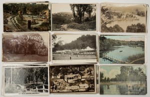 Postcards: VICTORIA - DAYLESFORD & SURROUNDS: A collection of photographic postcards featuring street and bird's-eye views, visitors touring various mineral springs, views of bodies of water, parks and botanical gardens, neighbouring towns such as Kyneton, Woodend, Lancefield, etc. Publishers include Thelma Studios, Valentines, J. Mason - Silver Studio, Rose, Sydney Johnson, Guardian Office - Kyneton, John Lemon Bookseller, Oakroyd Studio, R.H. Thompson, Murray Views, J. Wood, (Total: 85).