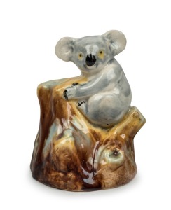 GRACE SECCOMBE "Koala" pottery statue, 10.5cm high