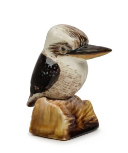 GRACE SECCOMBE pottery kookaburra statue, incised "G.S. AUS.", ​​​​​​​9cm high