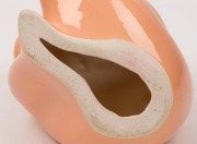 ELLIS "Thinker" peach glazed pottery statue, 25cm high. - 4