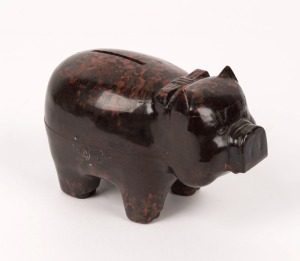 INDUSTRIAL PLASTICS ADELAIDE vintage Australian bakelite piggy bank, 9cm high, 14cm long