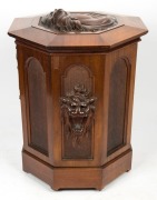 ROBERT PRENZEL fine Australian carved blackwood octagonal lidded pedestal wood box with impressively carved female portrait to the top, and beautifully carved stylized lion handles, signed "R. Prenzel" on the lid, early 20th century. - 5