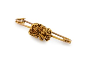 An antique Australian gold nugget specimen brooch, 19th century, 3.8cm wide, 4 grams