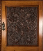 A fine and impressive antique Australian blackwood sideboard with ornate carved panels and unusual turned columns, Melbourne origin, 19th century. 238cm high, 183cm wide, 63cm deep. - 4