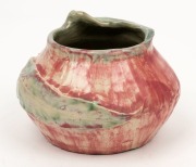 PHILIPPA JAMES pink glaze pottery vase with green interior and blue highlights, adorned with gum blossom, leaf and branch, incised "Philippa James" 8cm high, 11cm wide - 4