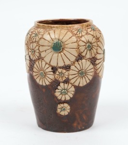 MARGUERITE MAHOOD vase with incised floral decoration, incised "M. M.", 9.5cm high