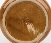 LITHGOW&nbsp;POTTERY brown glaze&nbsp;spittoon with shell decoration, 19th/20th century, stamped "LITHGOW", with additional kangaroo mark, 6.5cm high, 19.5cm diameter - 3