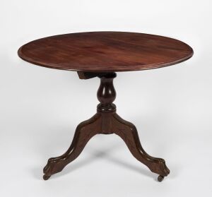 An Australian cedar circular supper table, 19th century, 76cm high, 103cm diameter