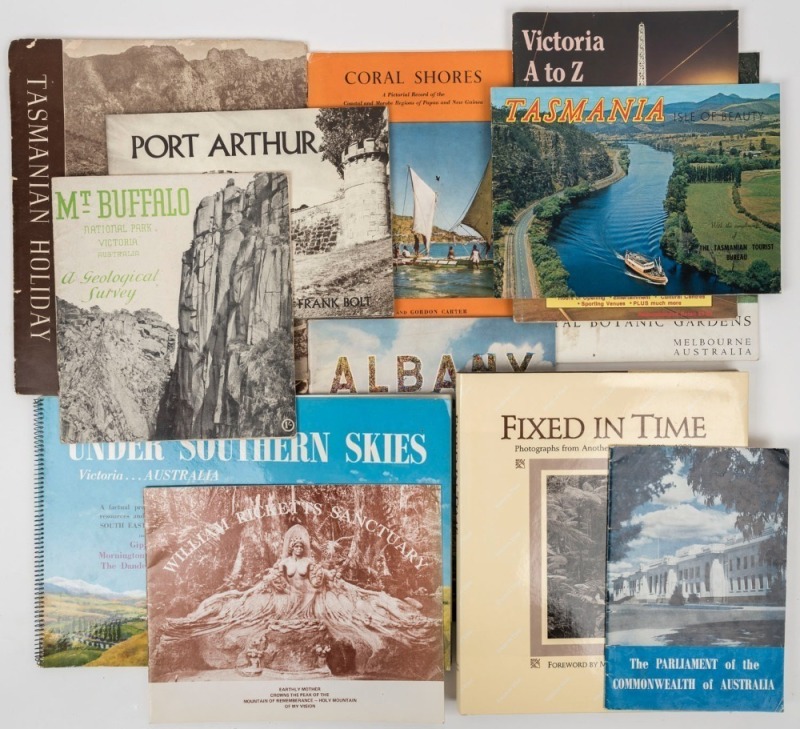 1940's to 1980's group of Australian destination brochures and souvenirs. Noted Mt Buffalo national park, Tasmania holiday by Frank Hurley, under southern sky's (Victoria) etc. (12 items).