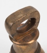 WAR DEPARTMENT antique 7lb. brass bell weight, with broad arrow stamp, 19th century, ​​​​​​​15.5cm high - 2