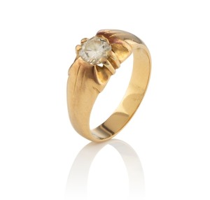 A yellow gold and solitaire diamond (approximately 0.8ct) gents ring, marks rubbed, 8.2 grams total