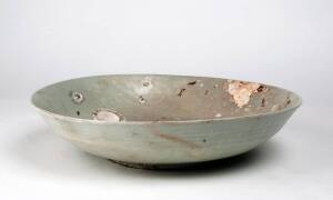 A large Swatow dish, late Ming, early 17th century, Binh Thuan shipwreck 00604. 35.5cm diameter