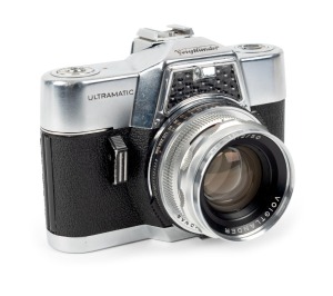 VOIGTLÄNDER: 1965 Ultramatic SLR camera with Septon 50mm f2 lens [#5412289] and Synchro-Compur-V shutter. The only German leaf shutter to feature an instant return mirror.