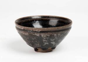 A Chinese black glazed bowl with silver oil spots, 12.6cm diameter