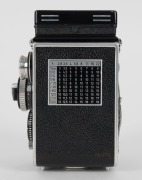 FRANKE & HEIDECKE:&nbsp;Rolleiflex&nbsp;2.8F&nbsp;TLR&nbsp;camera [#2425493], circa 1961, with Planar 80mm f2.8 lens [#3536187] and&nbsp;Synchro-Compur&nbsp;shutter. - 4