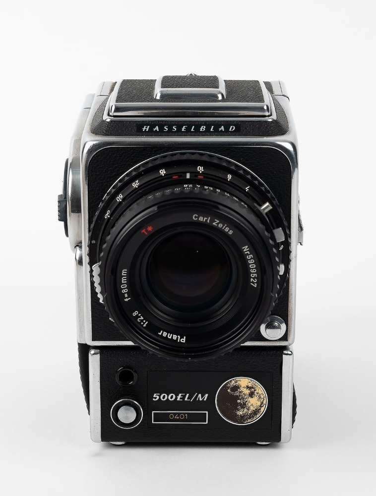 HASSELBLAD: 1979 Hasselblad 500EL/M '10 Years on the Moon' limited-edition  medium-format SLR camera