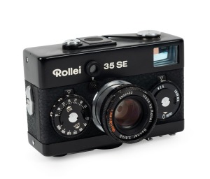 FRANKE & HEIDECKE: Black-body Rollei 35SE compact camera, circa 1980, with Sonnar 40mm f2.8 lens [#2652403].