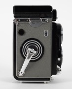 FRANKE & HEIDECKE: Rolleiflex T TLR camera [#T 2120744], circa 1958, with Tessar 75mm f3.5 lens [#1680667] and Synchro-Compur shutter, with metal lens cap. - 5