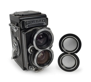 FRANKE & HEIDECKE: Wide-angle Rolleiflex 'Rolleiwide' TLR camera [#W 2490620], circa 1964, with Distagon 55mm f4 lens [#3261939] and Synchro-Compur shutter, with metal lens cap. This example is number 620 of a production run of less than 4000. 