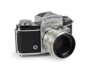IHAGEE: Exakta VX IIa SLR camera [#887062], circa 1958, with Biotar&nbsp;58mm f2 lens [#4687123].&nbsp;'U.S.S.R. Occupied' stamped onto body beside viewfinder.