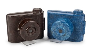ELLIOTT: Two circa 1935 V.P. Twin Bakelite cameras, one with blue marbled finish and one with brown finish. (2 cameras)