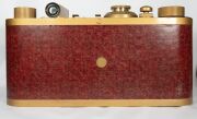 LEITZ: Enormous point-of-sale, custom built Leica model with "coupled" viewfinder. 218cm high overall including viewfinder, 178cm wide, 90cm deep including lens (45cm without). Believed to be the largest "model" Leica ever built. - 6