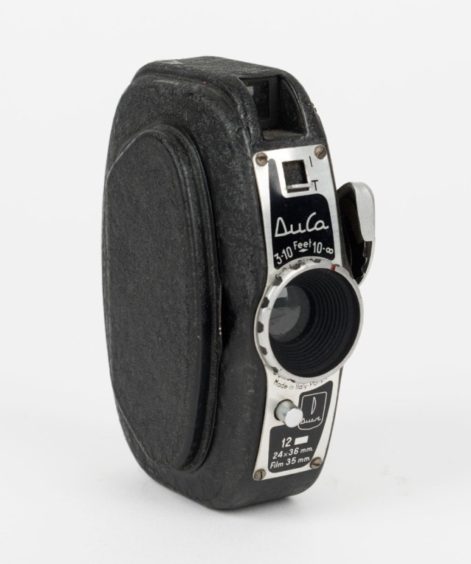 DURST: Black-body Duca 35mm compact camera, circa 1946, with 50mm f11 lens.